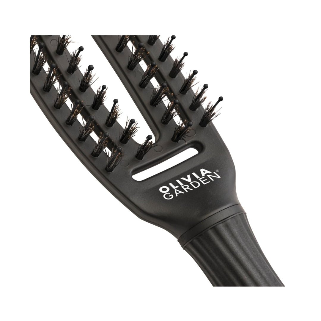OLIVIA GARDEN Krtača za lase Fingerbrush - Črna, ozka - Šamponi.si